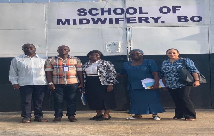Led by the UN Resident Coordinator Babatunde Ahonsi, the team visited the School of Midwifery in Bo