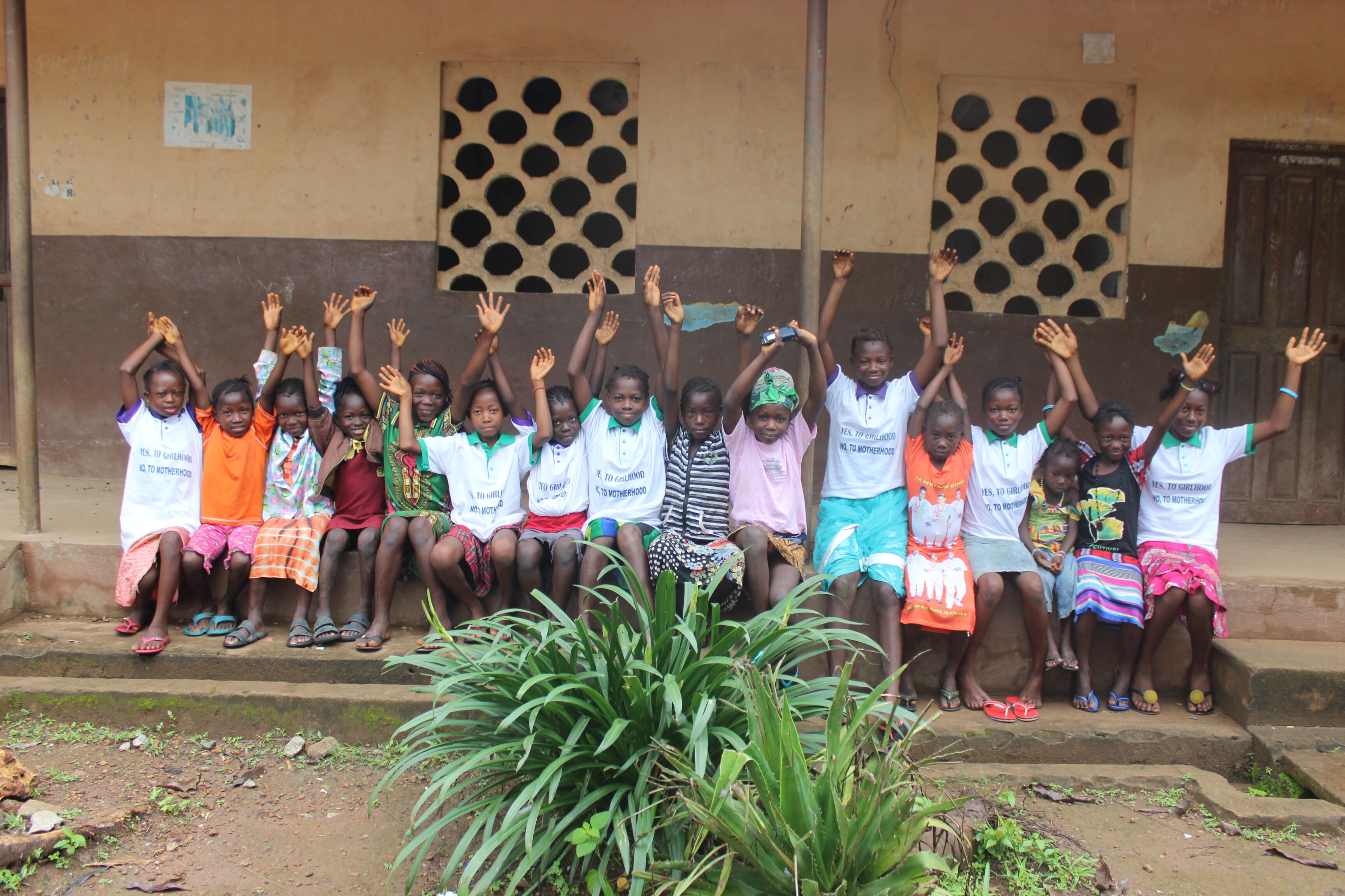 Young girls at a UNFPA-supported Safe Space in Port Loko District ©UNFPASierraLeone/2018/Reid